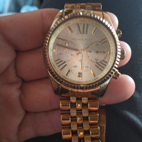 Gold Men’s Michael Kors Watch - Picture 2 of 2